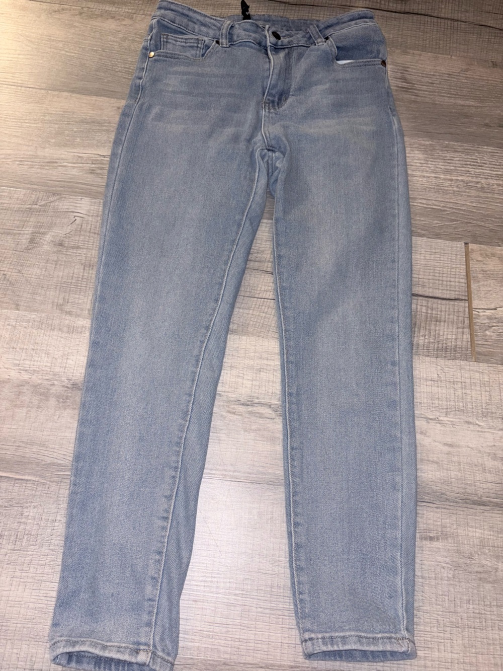 Between Us Jeans light wash